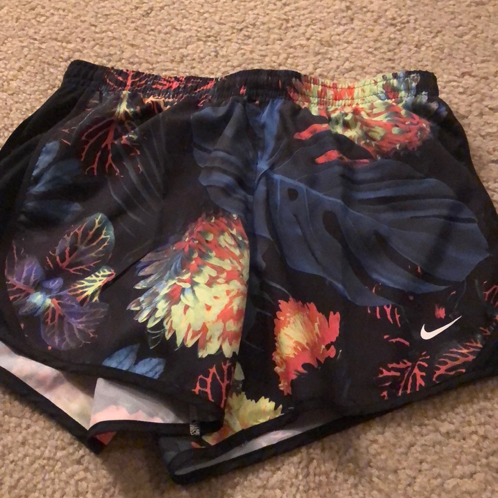 nike shorts